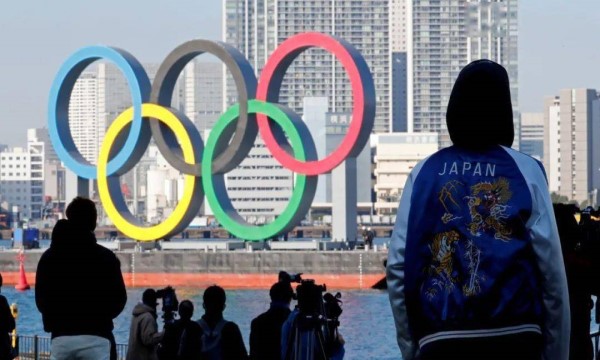 据日本共同社7月16日报道，距离在新冠疫情紧急事态宣言下举行的东京奥运会开幕还剩一周，万众瞩目的开幕式可能一改以往奥运会的华丽风格。此外，意识到对举办奥运会的严厉舆论，避免华美的演出，作为疫情对策还大幅削减了参加的相关人士。多次更换负责人等在制作阶段陷入混乱的仪式，或呈现象征极其罕见的奥运会风格-南海国际教育学分银行